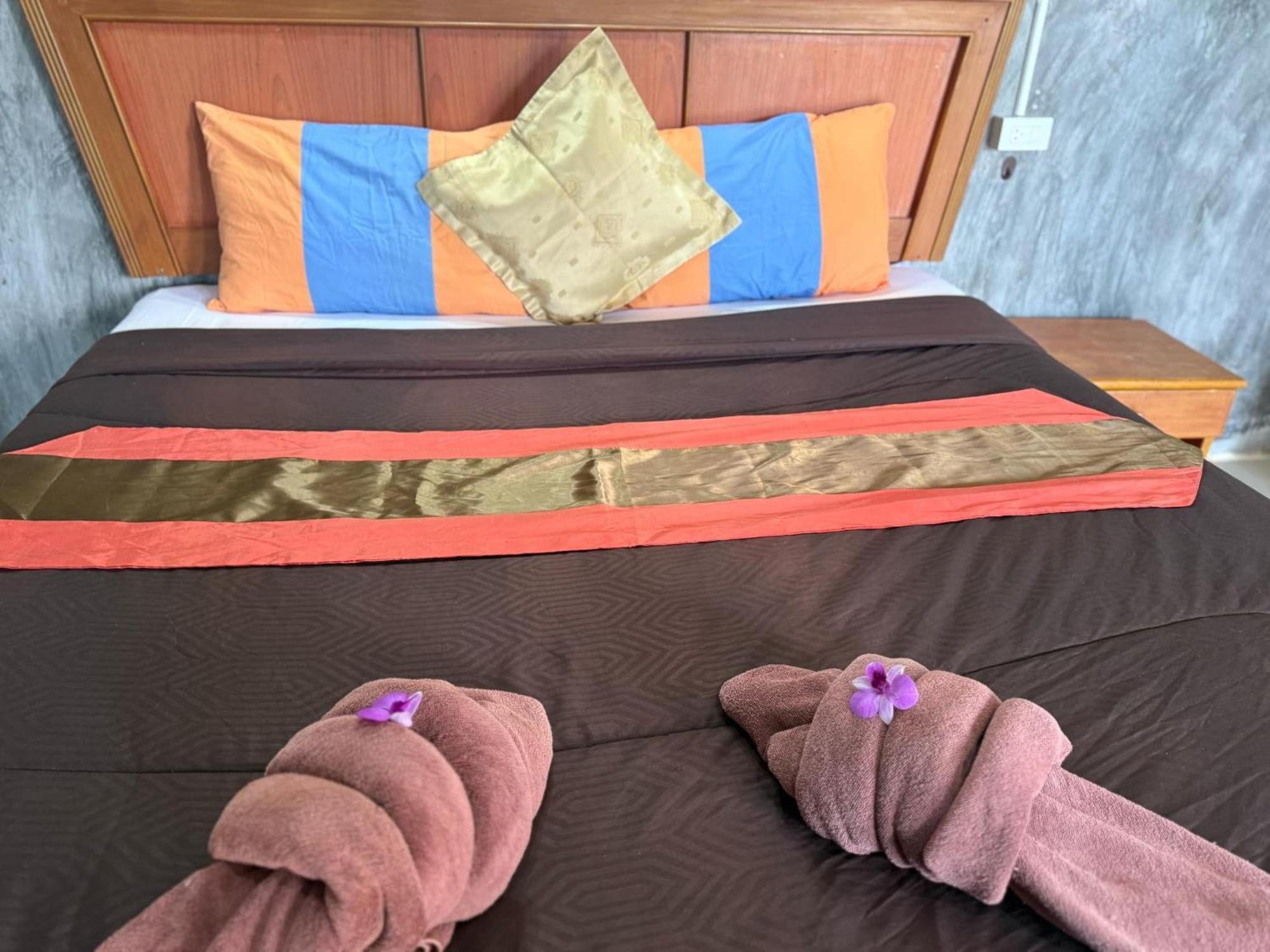 Lanta Natural Hut Garden Ko Lanta 外观 照片
